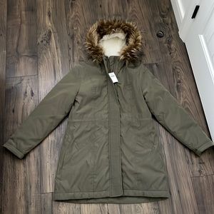 Abercrombie & Fitch sherpa parka with hood and pockets size S brand new